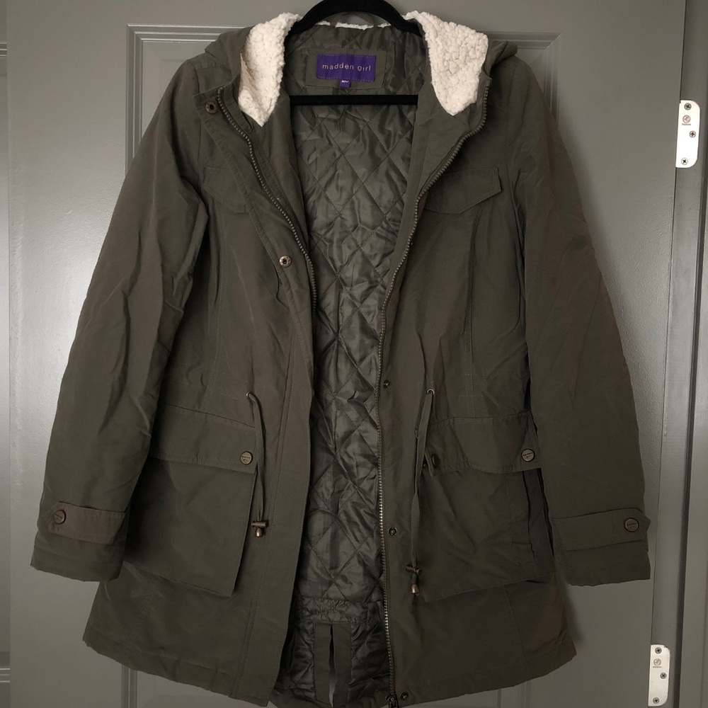 Madden Girl Olive Green Coat / Size Medium